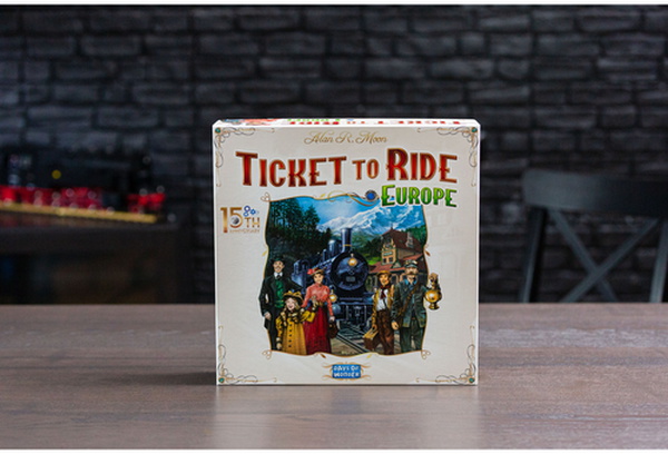 Ticket To Ride Europa - 15th Anniversary Deluxe Bordspel - Planet